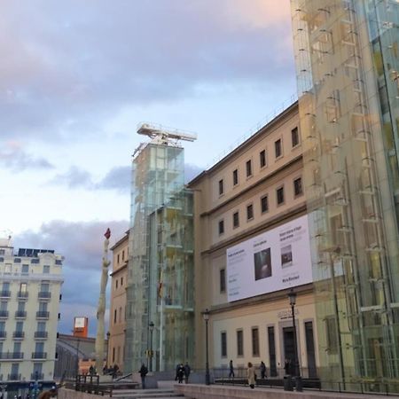 Fee4Me. Amazing Apartment In The Heart Of Lavapies Madrid Eksteriør billede