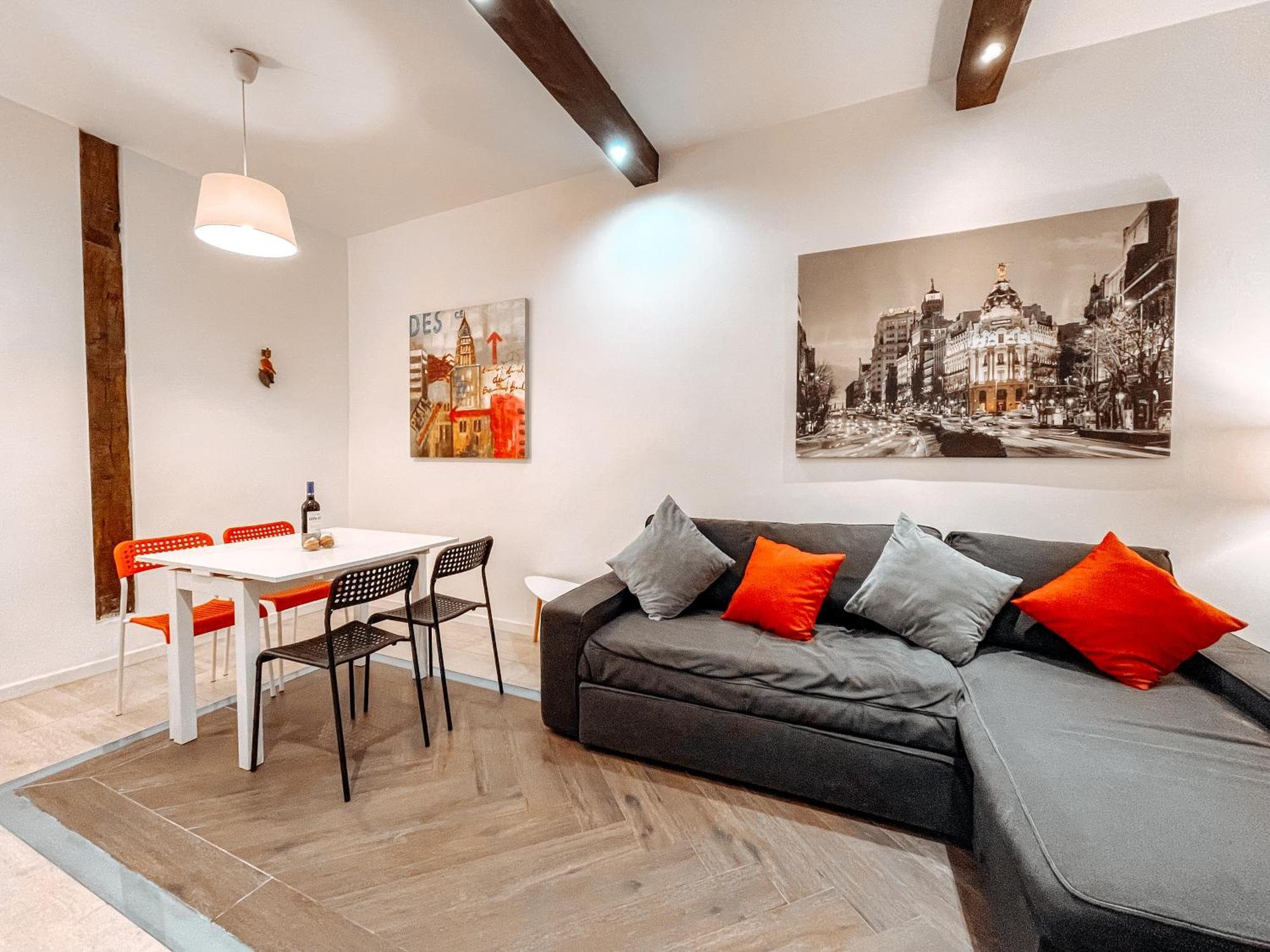 Fee4Me. Amazing Apartment In The Heart Of Lavapies Madrid Eksteriør billede