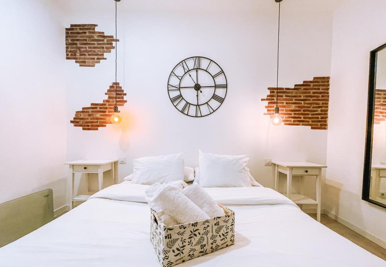 Fee4Me. Amazing Apartment In The Heart Of Lavapies Madrid Eksteriør billede